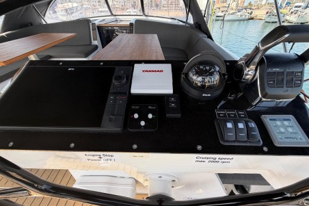 Hanse 460 | Yacht Charter Spain | Travelboat