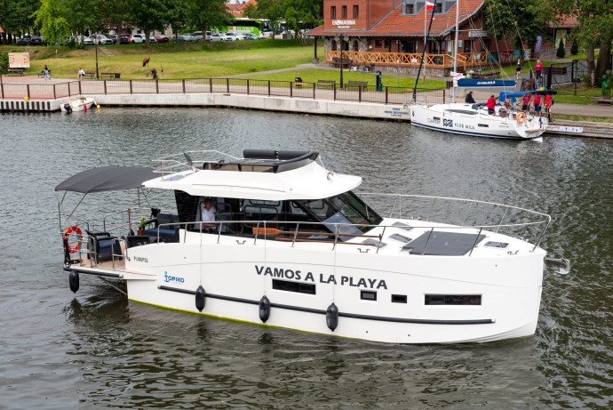 Futura 40