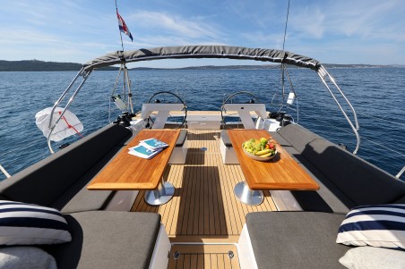 Hanse 510 | Yacht Charter Croatia | Travelboat