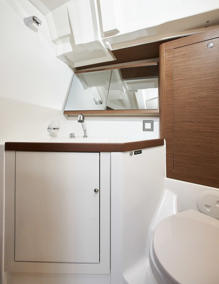 Bénéteau Oceanis 46.1 Mila 8