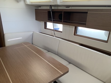 Beneteau Oceanis 46.1 | Yacht Charter Greece | Travelboat