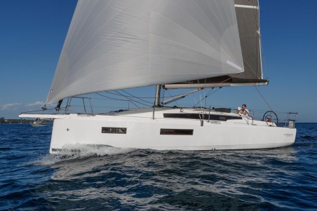 Sun Odyssey 350 | Czarter jachtu Brytyjskie Wyspy Dziewicze | Travelboat
