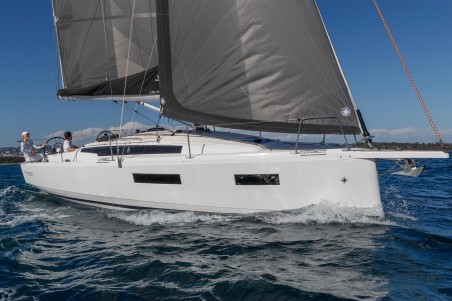 Sun Odyssey 350 | Czarter jachtu Brytyjskie Wyspy Dziewicze | Travelboat
