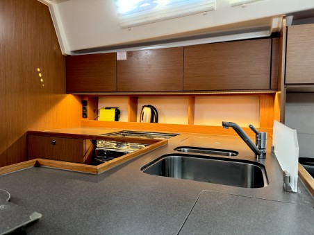 Bavaria C50 Holiday | Yacht Charter Croatia | Travelboat