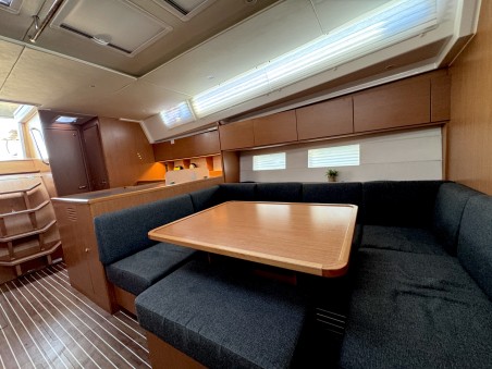 Bavaria C50 Holiday | Yacht Charter Croatia | Travelboat