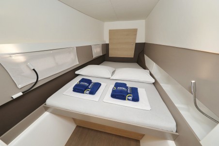 Catana Group Bali 4.1 - 4 cab. Escape I