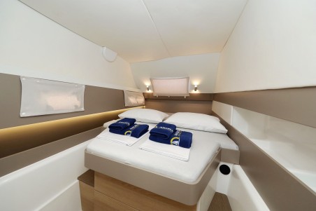 Catana Group Bali 4.1 - 4 cab. Escape I