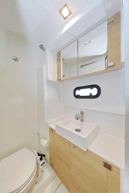 Catana Group Bali 4.1 - 4 cab. Escape I