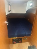 Jeanneau Sun Odyssey 410 | Yacht Charter France | Travelboat - 9