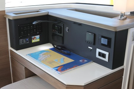 Catana Group Bali 4.2 - 4 + 1 cab. Air Space