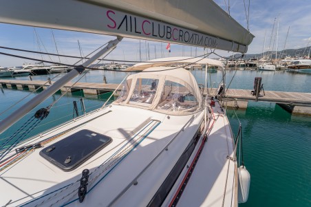Salona 38 | Yacht Charter Croatia | Travelboat