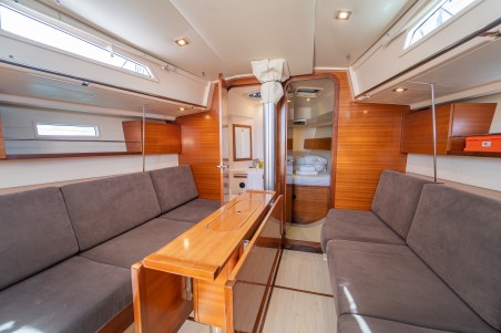 Salona 38 | Yacht Charter Croatia | Travelboat