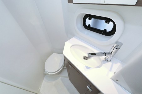 Catana Group Bali 4.2 - 4 + 1 cab. Hubble