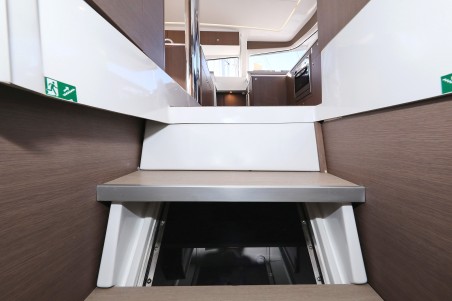 Catana Group Bali 4.2 - 4 + 1 cab. Hubble