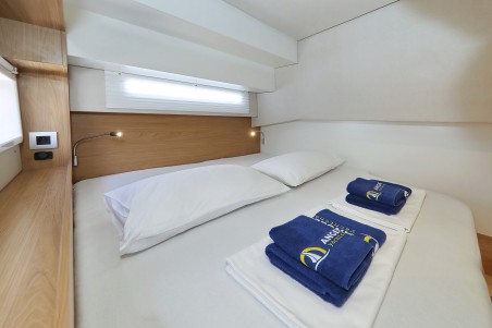 Catana Group Bali 4.2 - 4 + 1 cab. Kamla