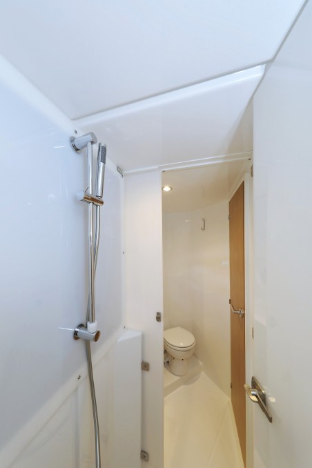 Catana Group Bali 4.2 - 4 + 1 cab. Kamla