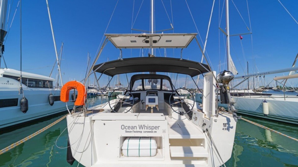 Dufour 430 | Czarter jachtu Grecja | Travelboat