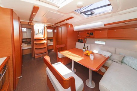 Dufour 430 | Czarter jachtu Grecja | Travelboat