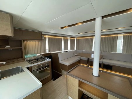 Lagoon 50 | Czarter jachtu Grecja | Travelboat