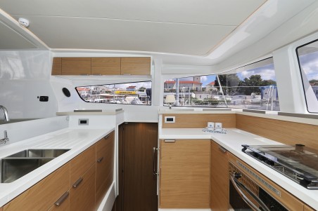 Bali 4.2 - 4 + 1 cab. | Yacht Charter Croatia | Travelboat