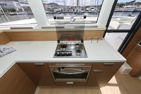 Bali 4.2 - 4 + 1 cab. | Yacht Charter Croatia | Travelboat