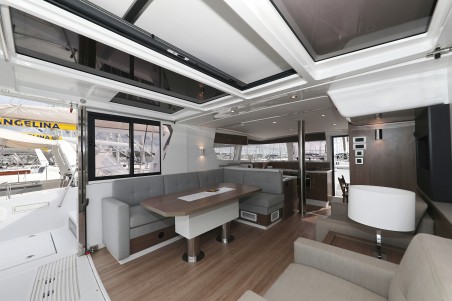 Catana Group Bali 4.2 OW Sunlight