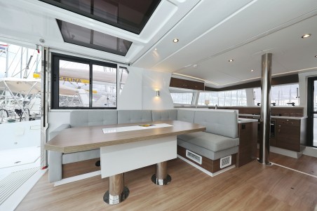 Catana Group Bali 4.2 OW Sunlight