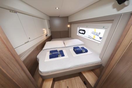 Catana Group Bali 4.2 OW Sunlight