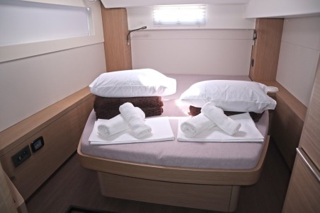Lagoon 46 Fly | Czarter jachtu Grecja | Travelboat