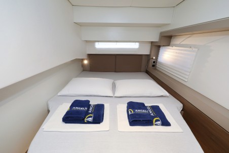 Catana Group Bali 4.2 OW Sunlight