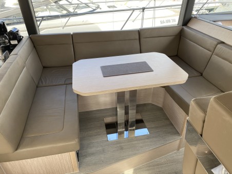 Sealine F430 | Czarter jachtu Chorwacja | Travelboat