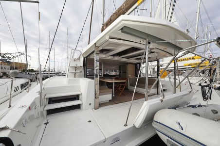 Catana Group Bali 4.3 - 4 + 2 cab. Tisia