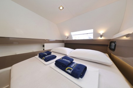 Catana Group Bali 4.3 - 4 + 2 cab. Tisia