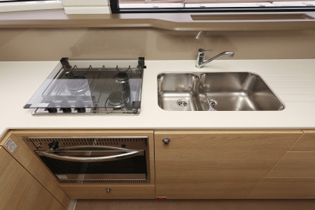 Catana Group Bali 4.3 - 4 + 2 cab. Tisia