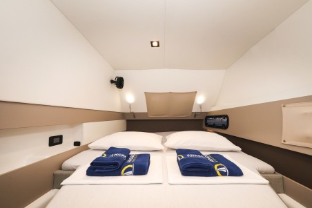 Catana Group Bali 4.3 MY - 3 cab. Adventure