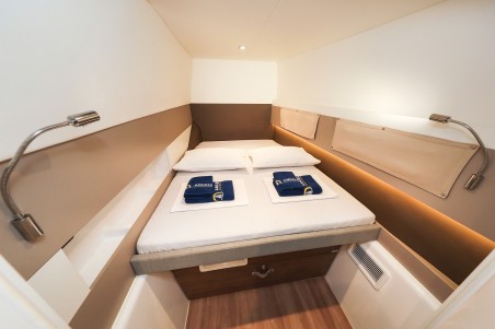 Catana Group Bali 4.3 MY - 3 cab. Adventure