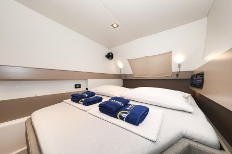 Catana Group Bali 4.3 MY - 3 cab. Adventure