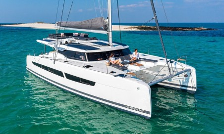 Fountaine Pajot Aura 51 | Yacht Charter Greece | Travelboat