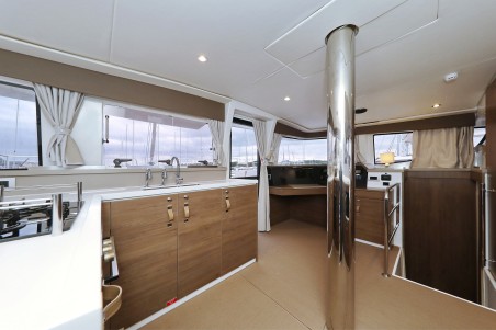 Catana Group Bali 4.4 - 3 + 1 cab. Apollo