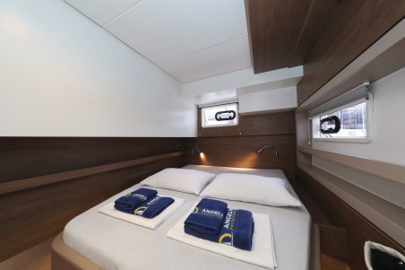 Catana Group Bali 4.4 - 3 + 1 cab. Apollo