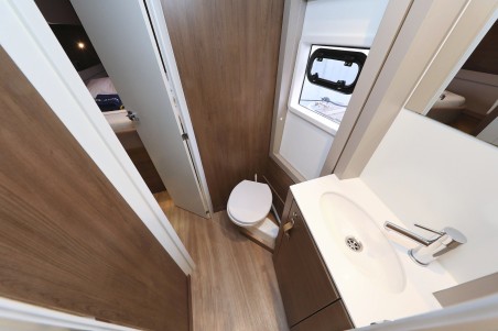 Catana Group Bali 4.4 - 3 + 1 cab. Apollo