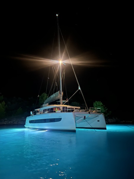 Catana Group Bali 4.4 - 4 + 1 cab. Thetis