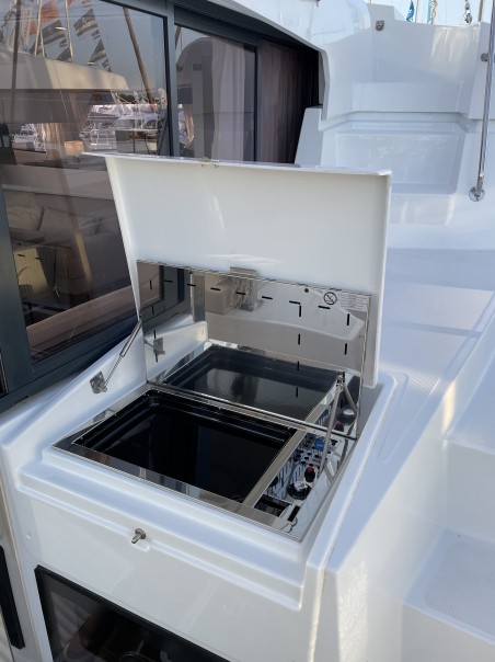 Catana Group Bali 4.4 - 4 + 1 cab. Thetis