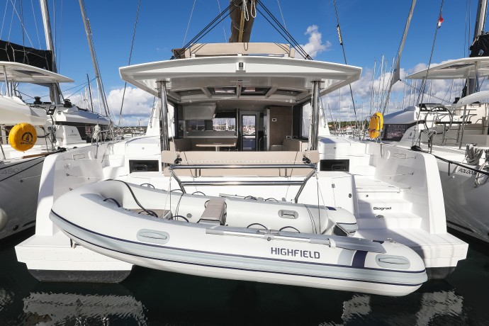 Catana Group Bali 4.4 - 4 + 2 cab. Calypso