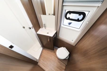 Catana Group Bali 4.4 - 4 + 2 cab. Calypso