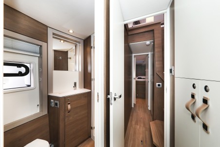 Catana Group Bali 4.4 - 4 + 2 cab. Calypso