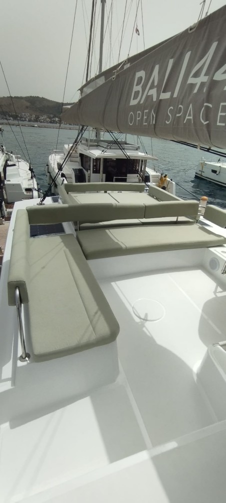 Catana Group Bali 4.4 - 4 + 2 cab. Double Trouble
