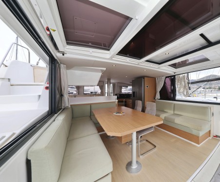 Catana Group Bali 4.4 - 4 + 2 cab. Double Trouble
