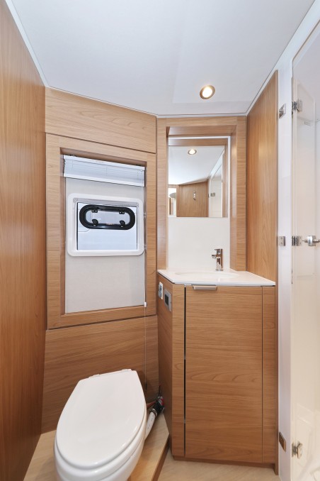 Catana Group Bali 4.4 - 4 + 2 cab. Double Trouble