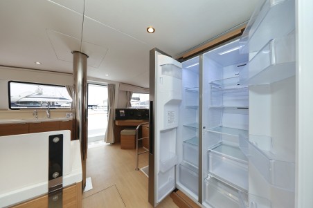 Catana Group Bali 4.4 - 4 + 2 cab. Double Trouble